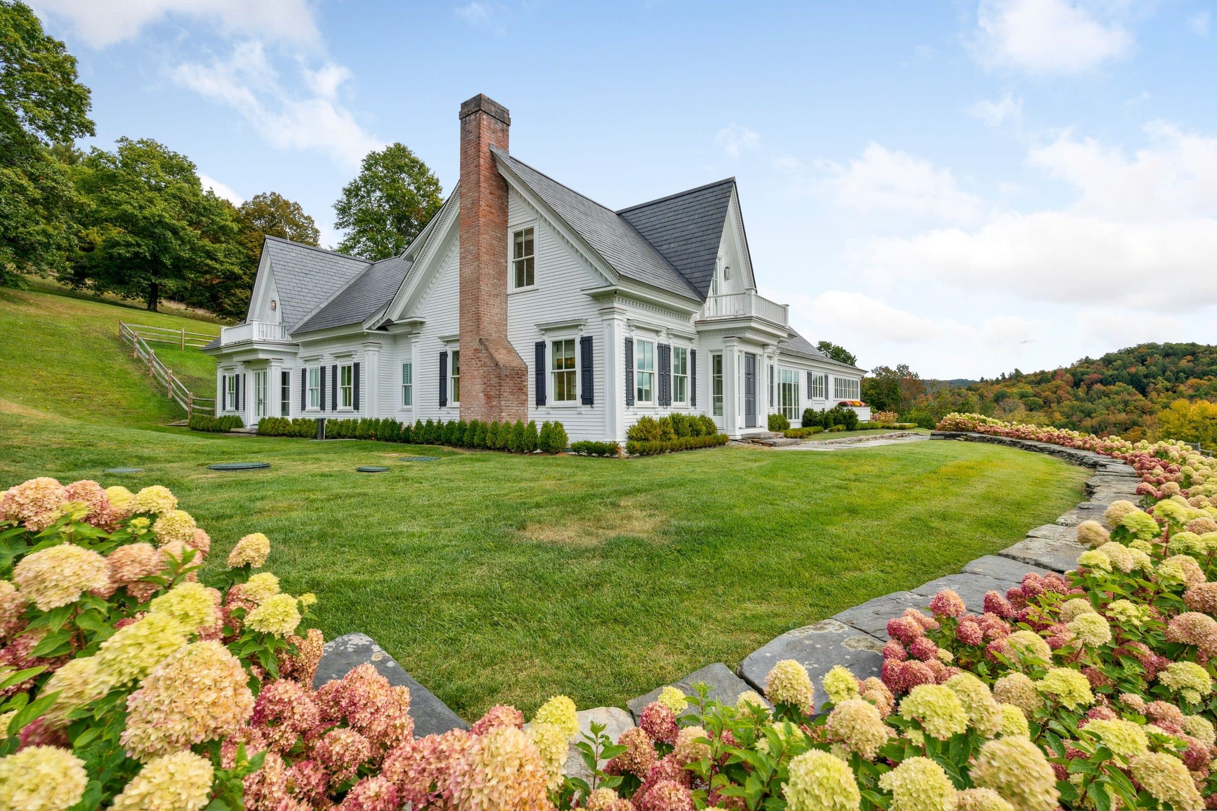 Barnard mountain estate — hero shot