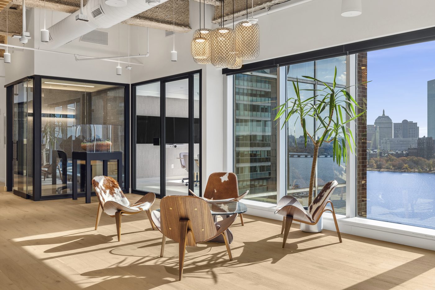 F-Prime Capital office, reception and lounge