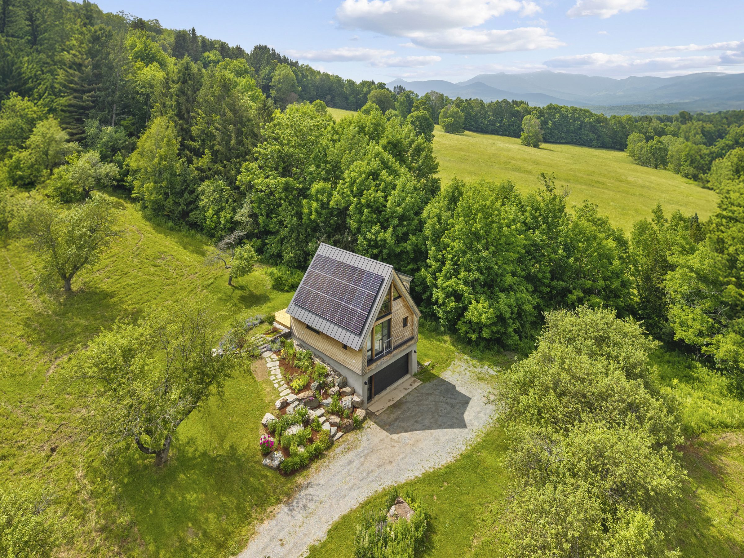 Stowe ridge A-frame — Stowe, VT